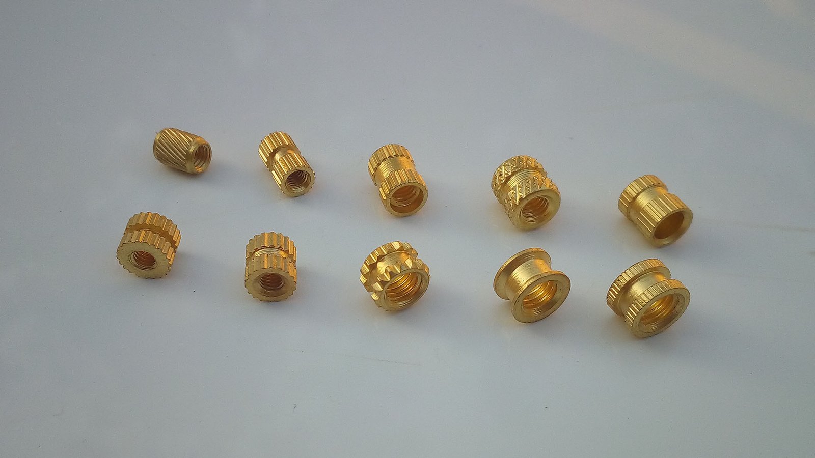 brass inserts (1)